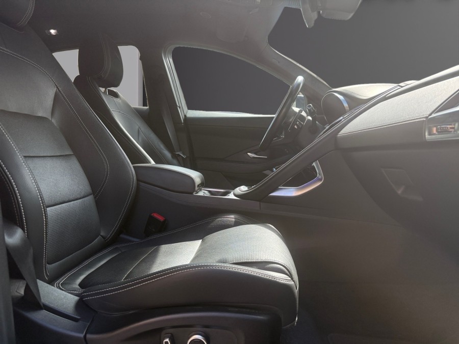JAGUAR d'occasion E-PACE P300e PHEV R-Dynamic HSE BVA AWD de 2021