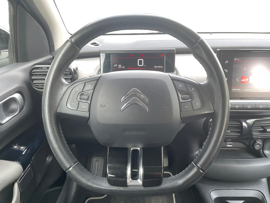 CITROEN d'occasion C4 CACTUS 1.5 BLUE HDI 100 SHINE de 2019 Angers