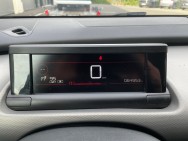 CITROEN d'occasion C4 CACTUS 1.5 BLUE HDI 100 SHINE de 2019 Angers