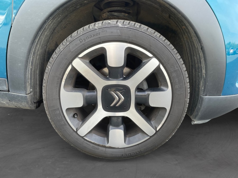 CITROEN d'occasion C4 CACTUS 1.5 BLUE HDI 100 SHINE de 2019 Angers
