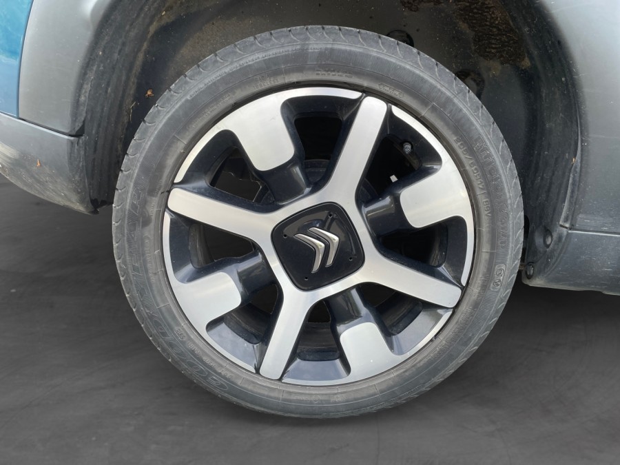 CITROEN d'occasion C4 CACTUS 1.5 BLUE HDI 100 SHINE de 2019 Angers