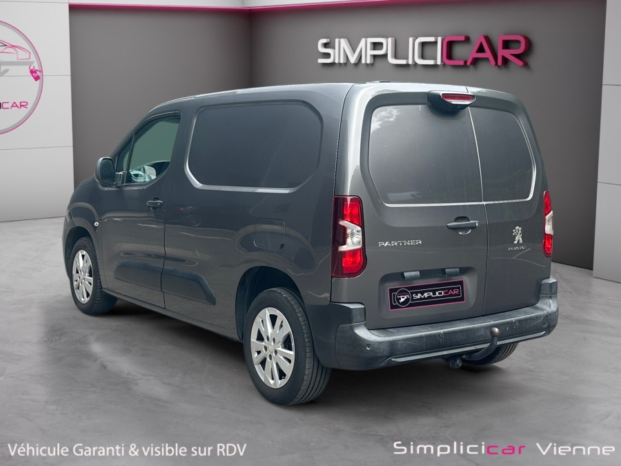 PEUGEOT d'occasion PARTNER PEUGEOT PARTNER STANDARD 1000 1.5 BLUE HDI