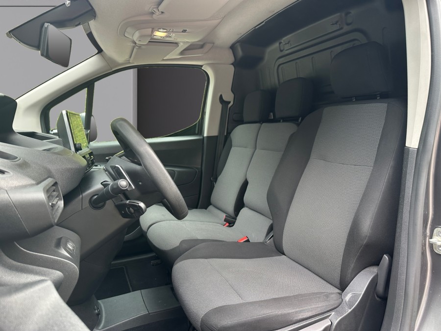 PEUGEOT d'occasion PARTNER PEUGEOT PARTNER STANDARD 1000 1.5 BLUE HDI