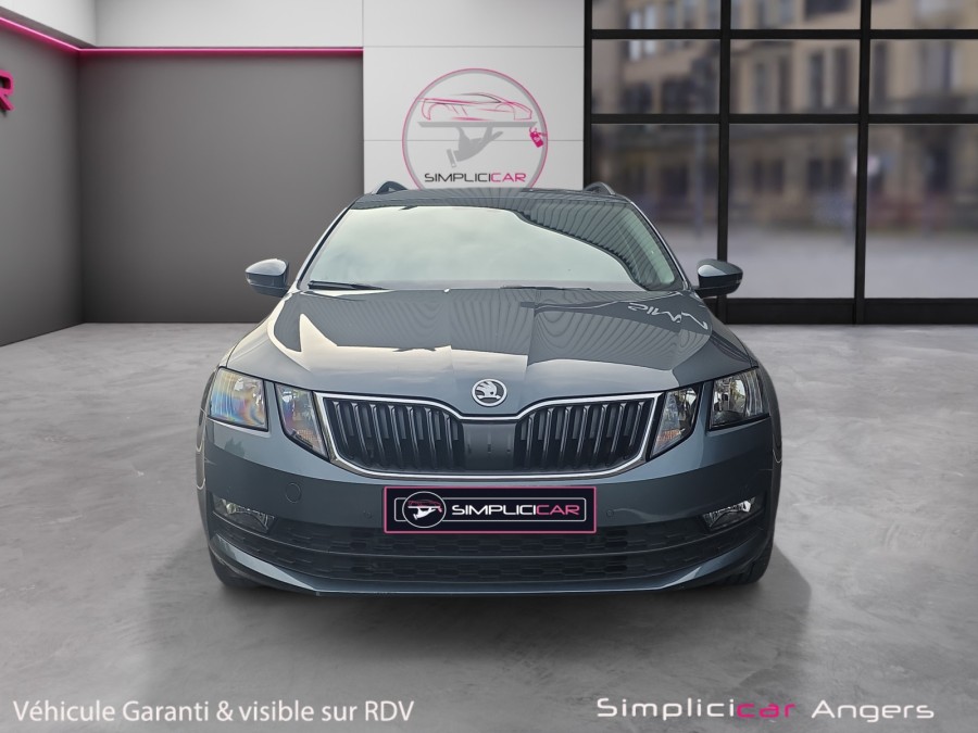 SKODA d'occasion OCTAVIA III COMBI 2 TDI 150 BUSINESS DSG AUTO de
