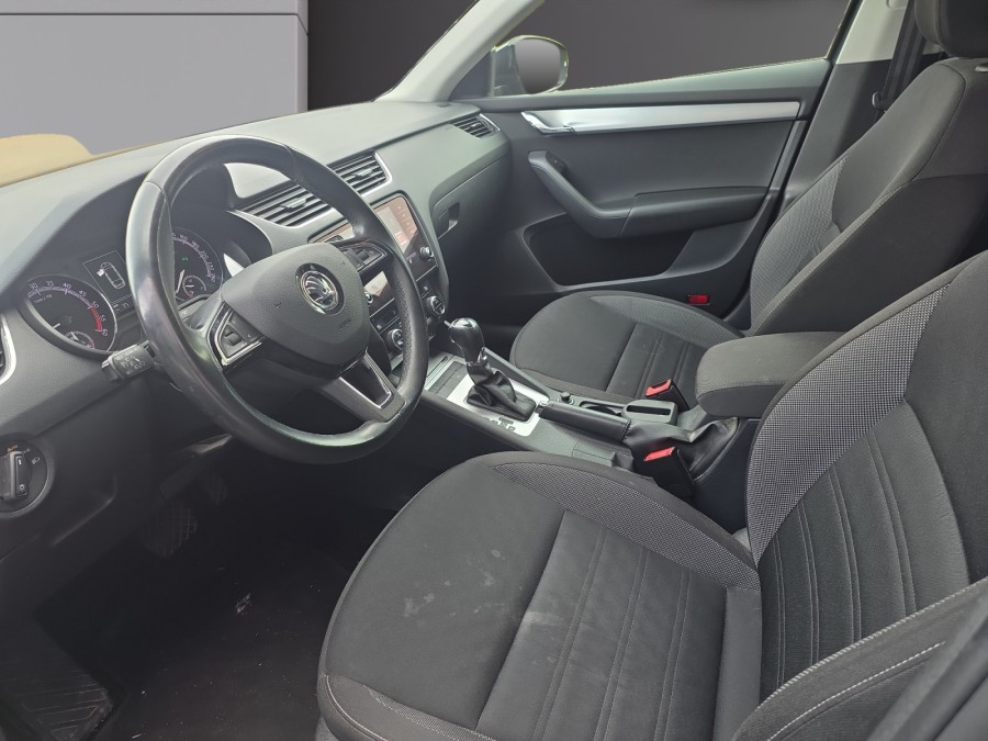 SKODA d'occasion OCTAVIA III COMBI 2 TDI 150 BUSINESS DSG AUTO de
