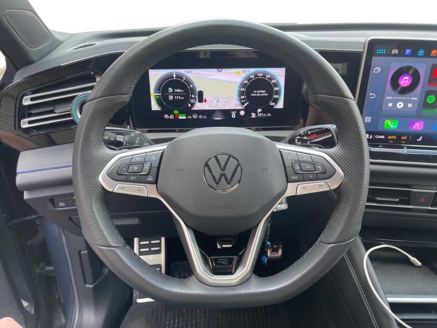 VOLKSWAGEN d'occasion TIGUAN III 1.5 EHYBRID 204 R-LINE DSG de 2025