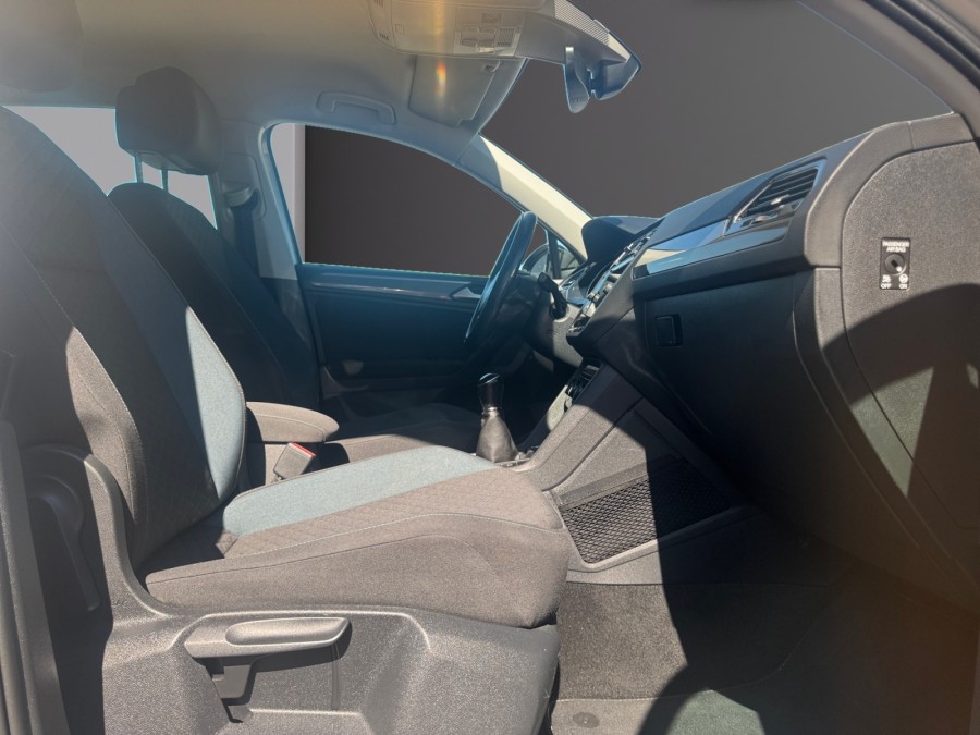 VOLKSWAGEN d'occasion TIGUAN 1.5 TSI 130 IQ DRIVE 4X2 PH2 de 2019