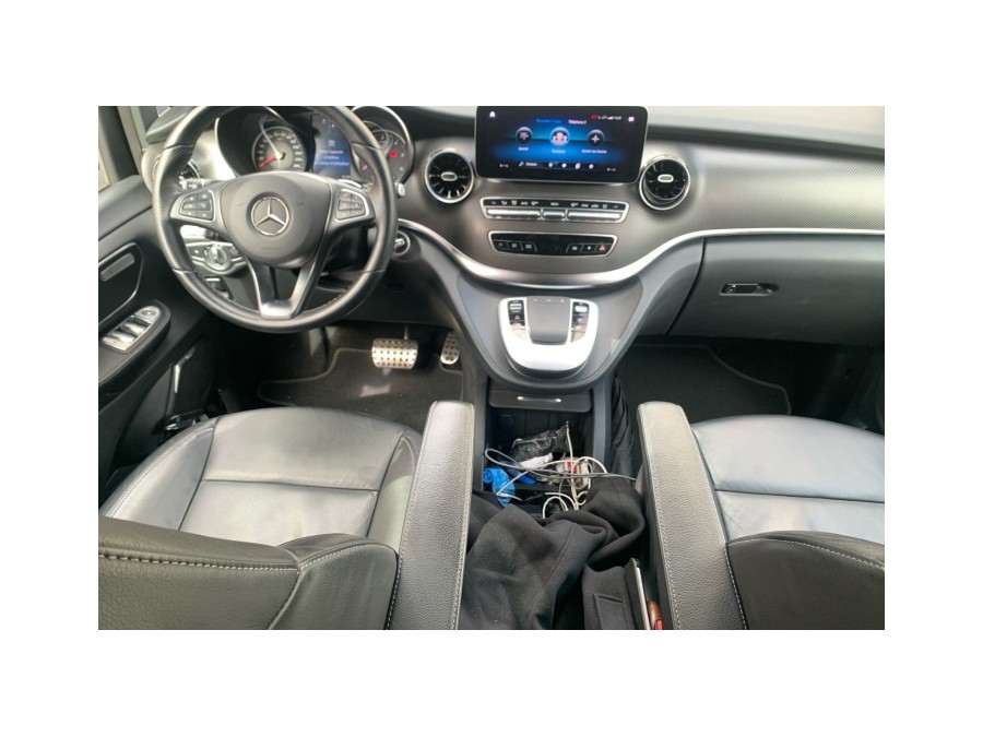 MERCEDES d'occasion CLASSE V CLASSE V extra-long de 2023 Montreuil