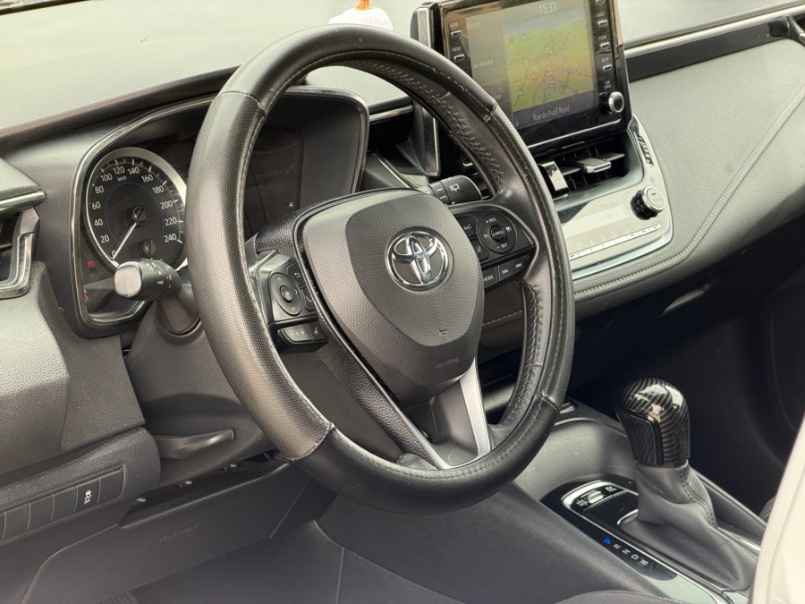 TOYOTA d'occasion COROLLA 122h Dynamic Business + Stage Hybrid