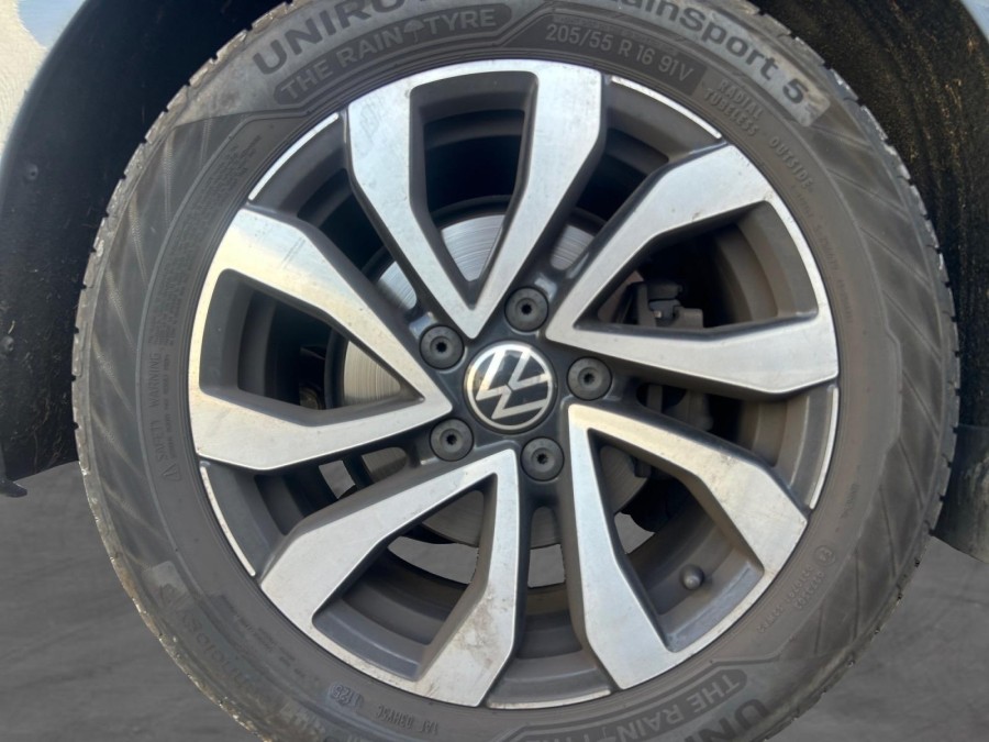 VOLKSWAGEN d'occasion GOLF 2.0 TDI SCR 150ch active DSG7 de 2021 Lyon