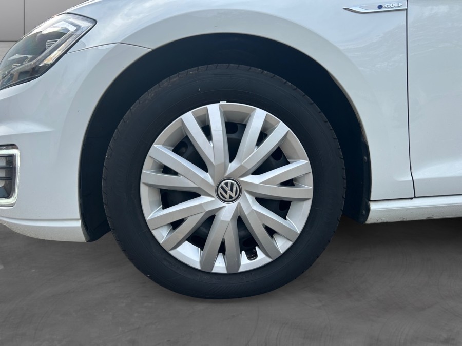 VOLKSWAGEN d'occasion GOLF VII E-GOLF ELECTRIQUE AUTO de 2019 Nord