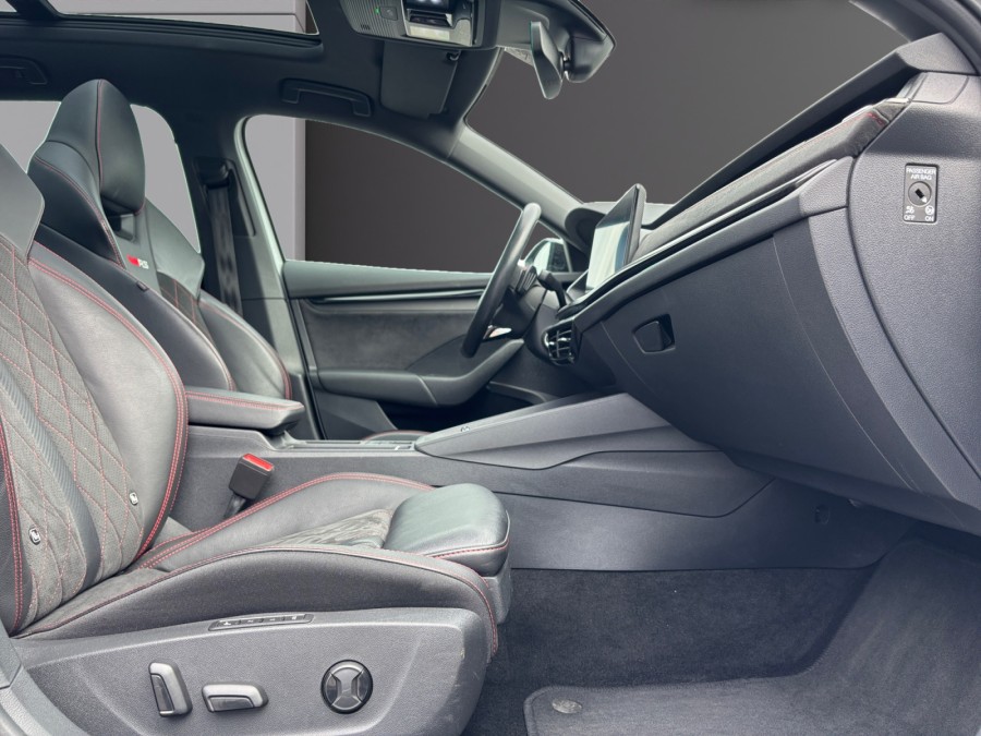 SKODA d'occasion OCTAVIA COMBI 2.0 TSI 245 RS DSG de 2022 Reims