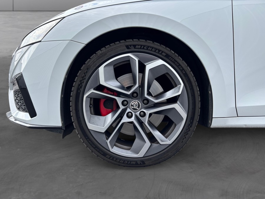 SKODA d'occasion OCTAVIA COMBI 2.0 TSI 245 RS DSG de 2022 Reims