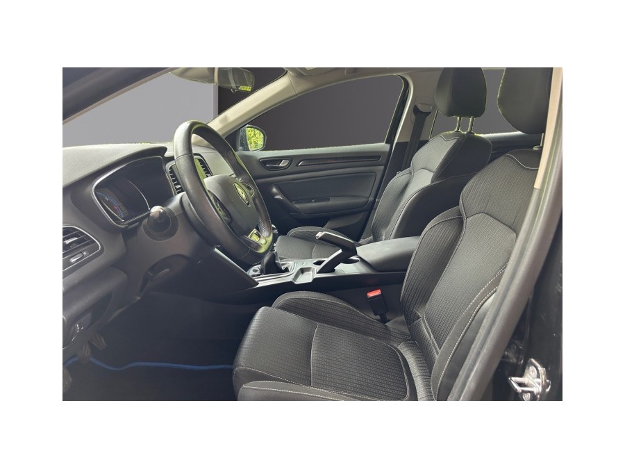 RENAULT d'occasion MEGANE 1.2 TCe 100ch energy Zen de 2016 Champigny