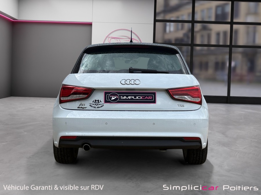 AUDI d'occasion A1 AUDI A1 SPORTBACK 1.6 TDI 116Ch S-Line de 2016