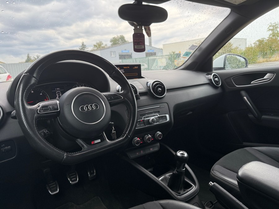 AUDI d'occasion A1 AUDI A1 SPORTBACK 1.6 TDI 116Ch S-Line de 2016