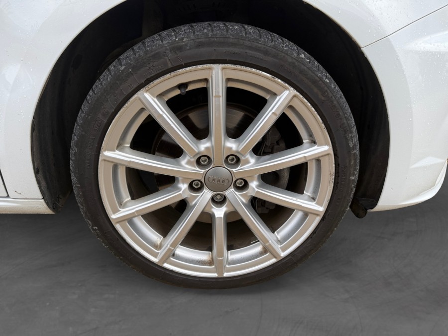 AUDI d'occasion A1 AUDI A1 SPORTBACK 1.6 TDI 116Ch S-Line de 2016