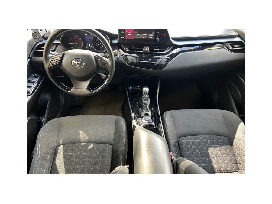 TOYOTA d'occasion C-HR 184h Edition 2WD E-CVT MY20 de 2021 Champigny