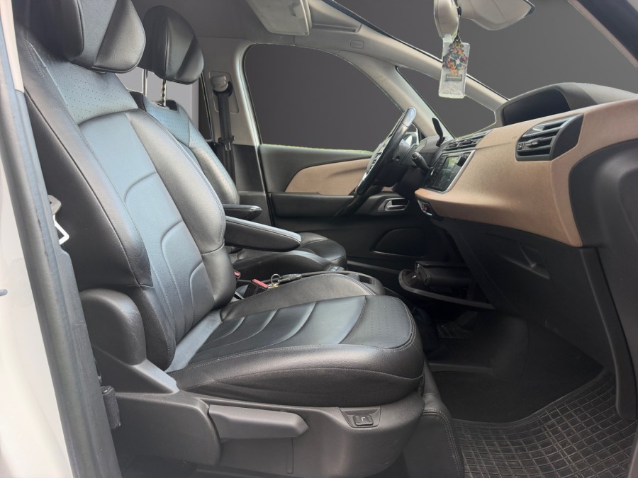 CITROEN d'occasion C4 PICASSO e-HDi 115ch Exclusive ETG6 de 2014 Méry