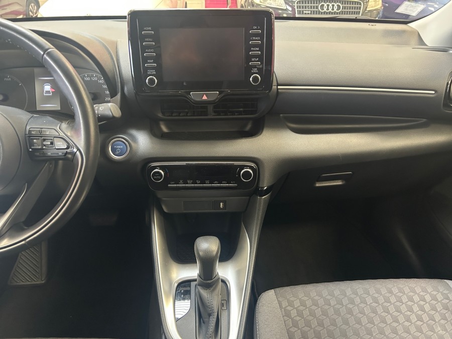 TOYOTA d'occasion YARIS TOYOTA YARIS Hybrid 116h e-CVT Dynamic de