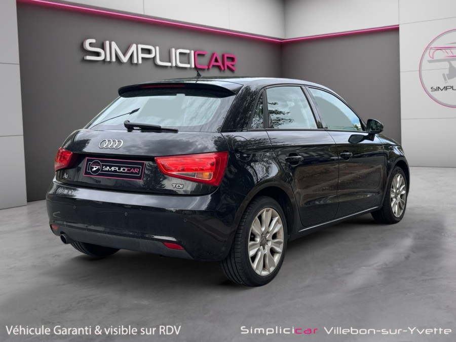 AUDI d'occasion A1 1.6 TDI 105ch FAP Ambition de 2014 Villebon Sur