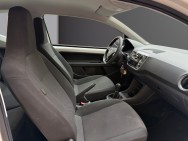 VOLKSWAGEN d'occasion UP volkswagen up de 2017 Cannes (06)﻿