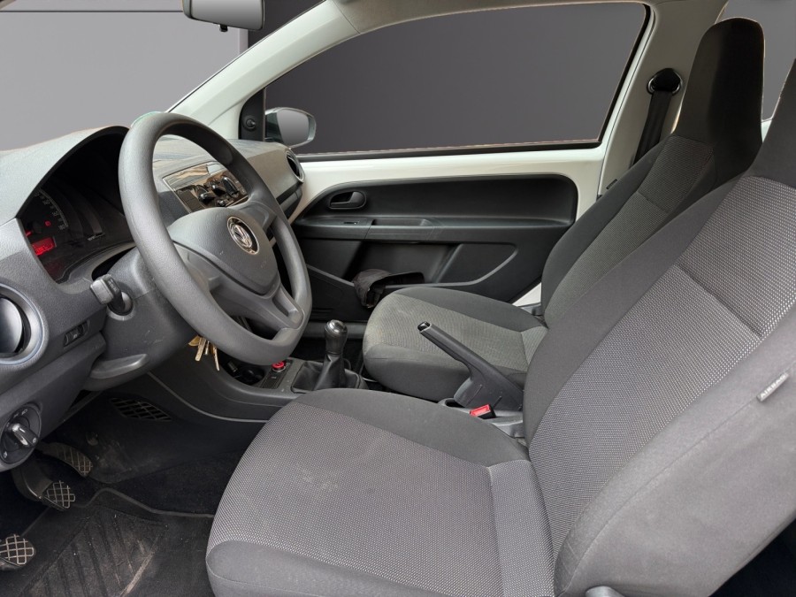 VOLKSWAGEN d'occasion UP volkswagen up de 2017 Cannes (06)﻿