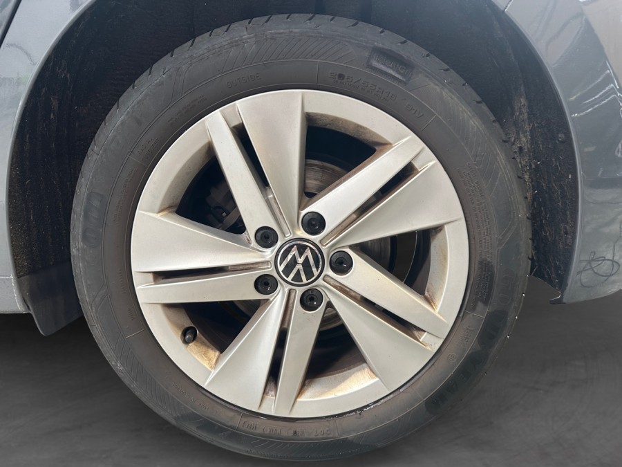 VOLKSWAGEN d'occasion GOLF VIII 2.0 TDI SCR 115 LIFE  BUSINESS DSG de