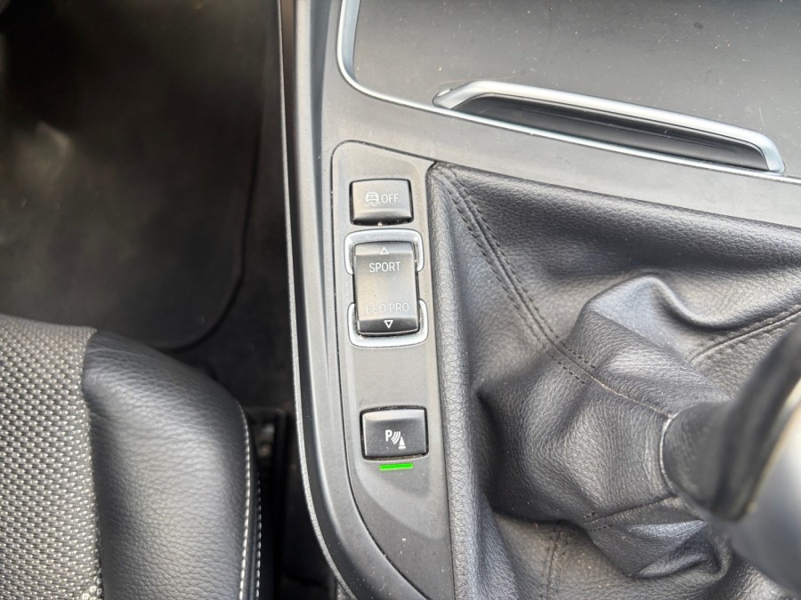 BMW d'occasion 116 1.5 I URBAN CHIC de 2019 Troyes (10)﻿