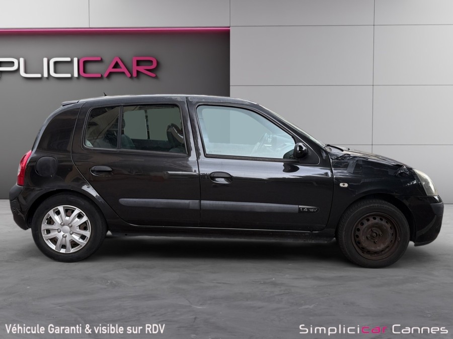 RENAULT d'occasion CLIO 1.4 16v 98ch Confort Pack Clim Dynamique 5p