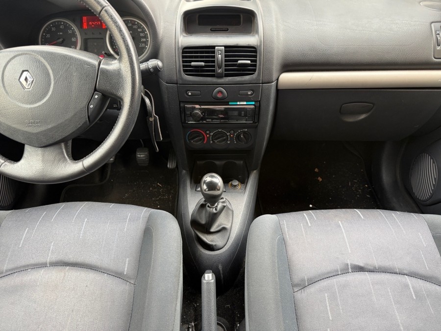 RENAULT d'occasion CLIO 1.4 16v 98ch Confort Pack Clim Dynamique 5p