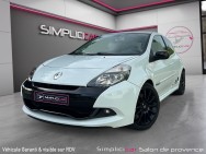 RENAULT d'occasion CLIO III 2 16V RENAULT SPORT de 2011 Salon de