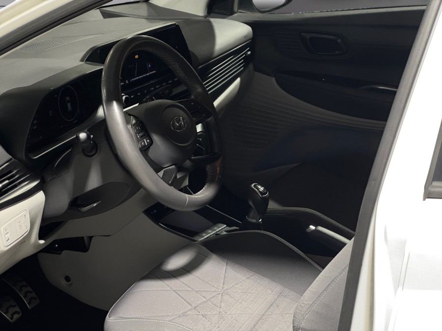 HYUNDAI d'occasion BAYON 1 TGDI 100 HYBRID 48V INTUITIVE de 2022