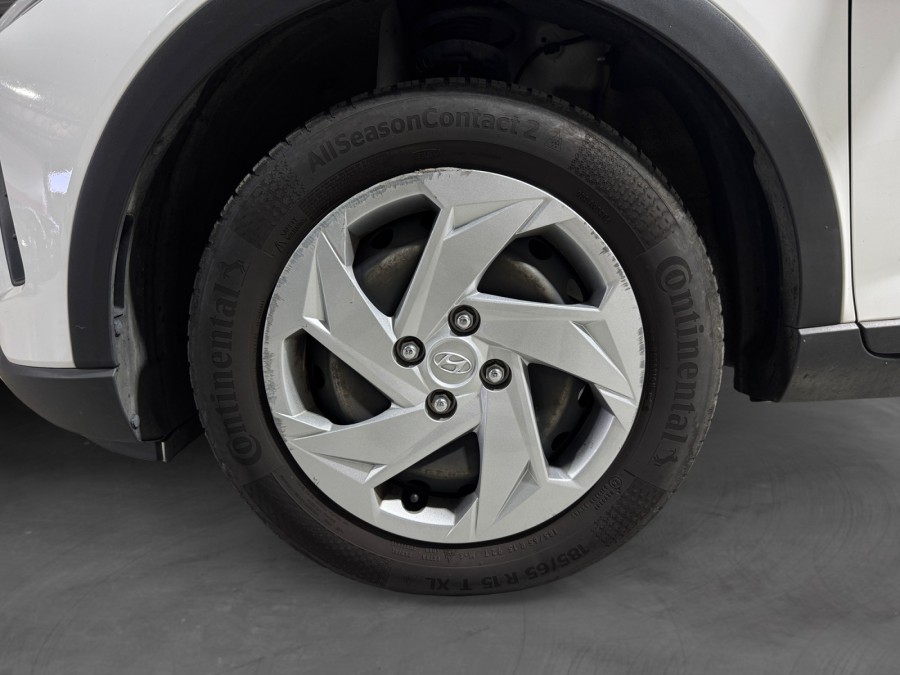 HYUNDAI d'occasion BAYON 1 TGDI 100 HYBRID 48V INTUITIVE de 2022