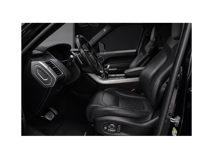 LAND ROVER d'occasion RANGEROVER SPORT 5 V8 575 SUPERCHARGED SVR AUTO