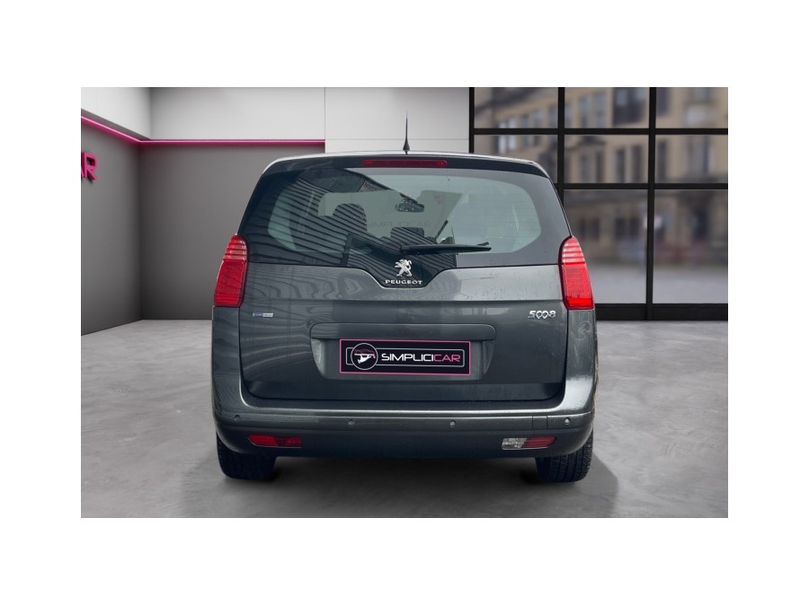 PEUGEOT d'occasion 5008 1.2 PURE TECH 130 de 2016 Beauvais (60)﻿