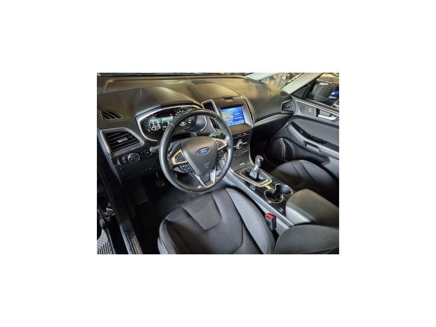 FORD d'occasion S-MAX 2.0 ECOBLUE 190 TITANIUM de 2019 Aix Les Bains