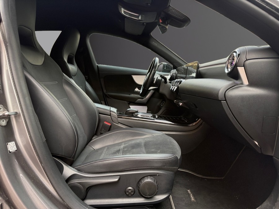 MERCEDES d'occasion CLA 250 e 160+102ch AMG Line 8G-DCT de 2022