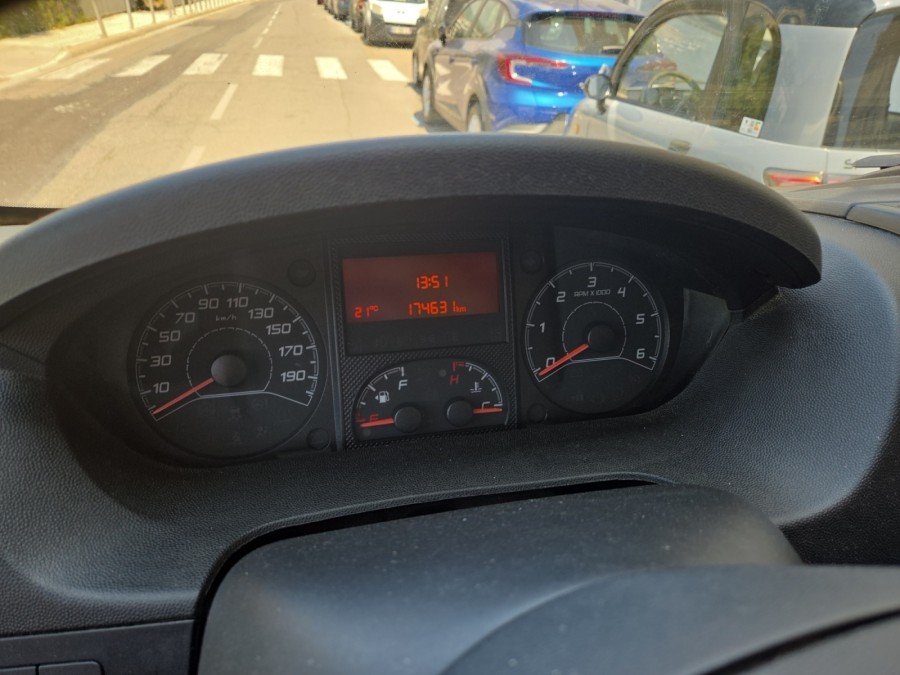 PEUGEOT d'occasion BOXER 2 BLUE HDI 130 COMBI ACTIVE 333 L2H2 de 2018