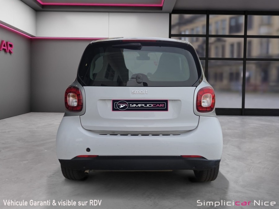 SMART d'occasion FORTWO PASSION 52 KW COUPE AUTO de 2018 Nice (06)﻿