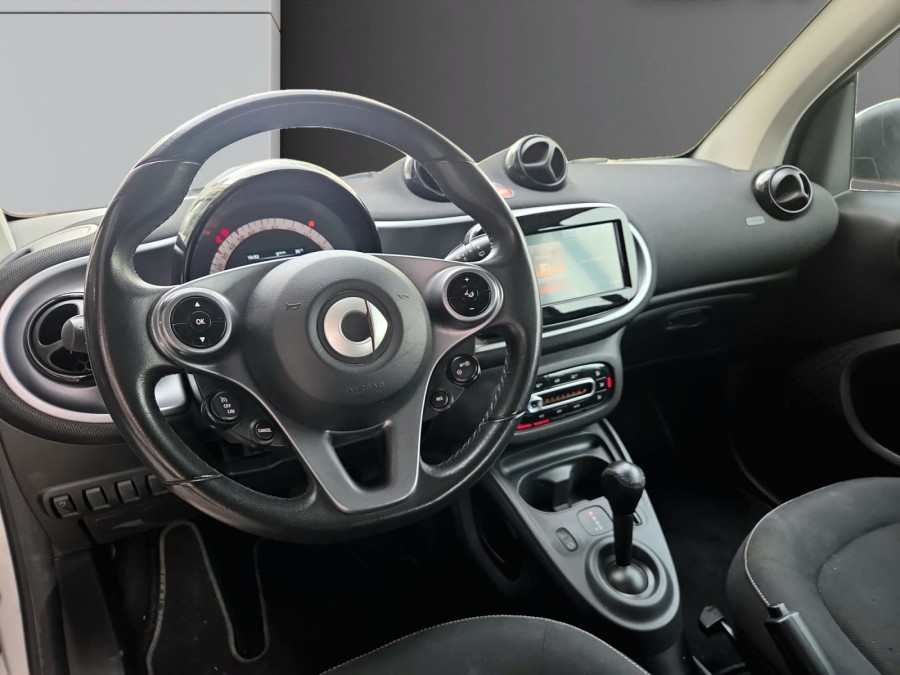 SMART d'occasion FORTWO PASSION 52 KW COUPE AUTO de 2018 Nice (06)﻿