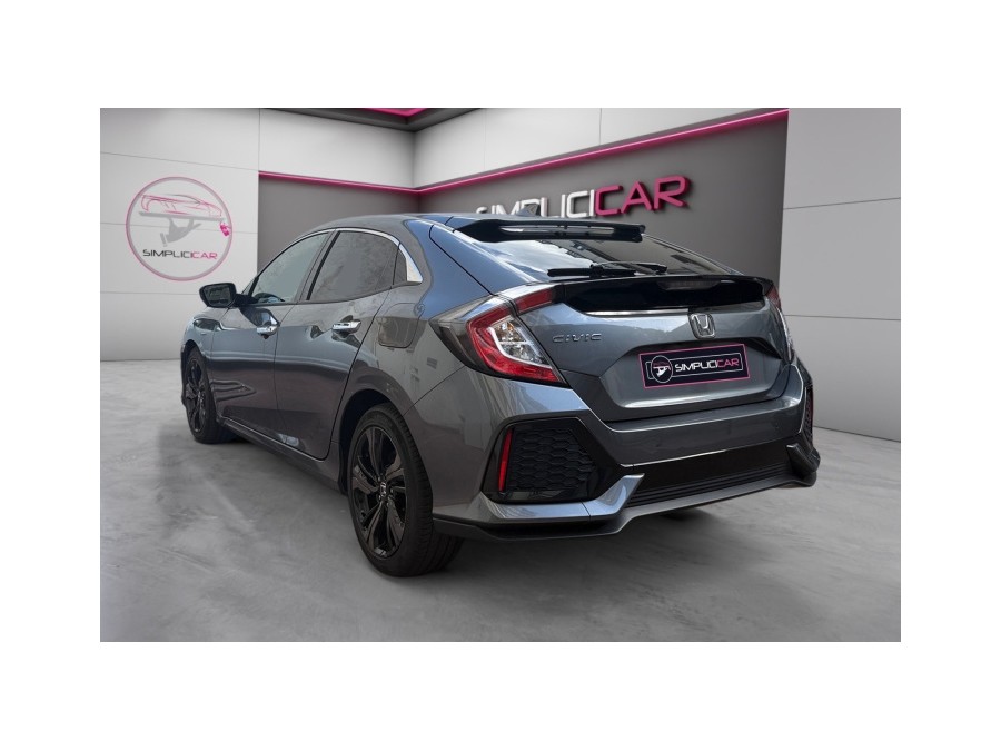 HONDA d'occasion CIVIC 1.0 I-VTEC 126 EXECUTIVE de 2019 Le Raincy