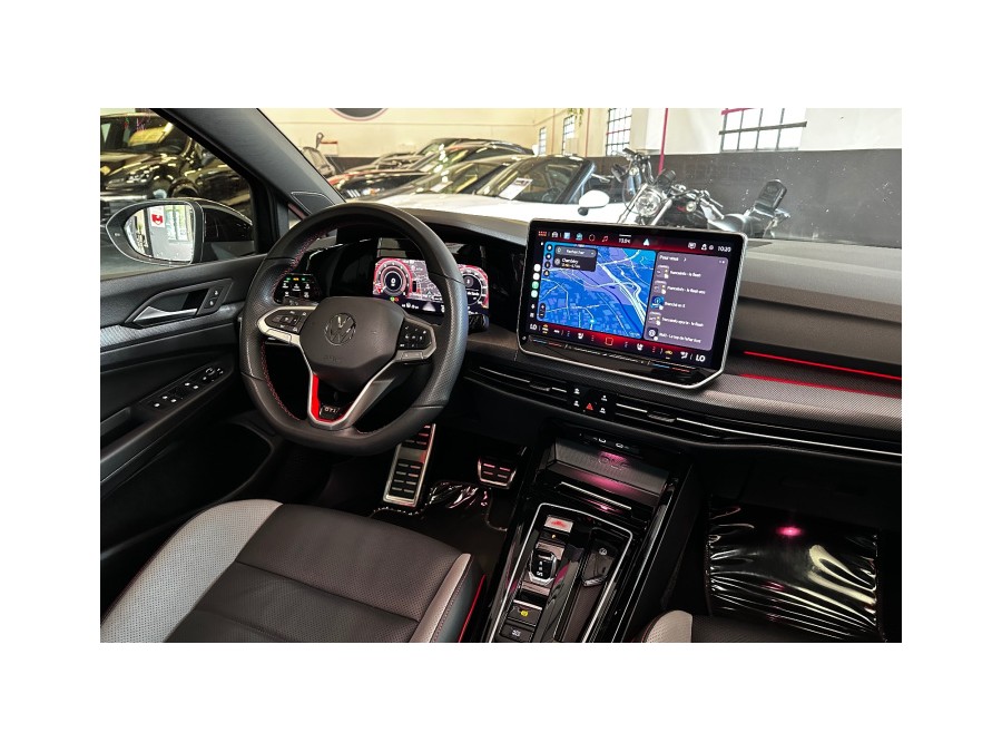 VOLKSWAGEN d'occasion GOLF 2.0 TSI 265 GTI DSG de 2024 Aix Les Bains