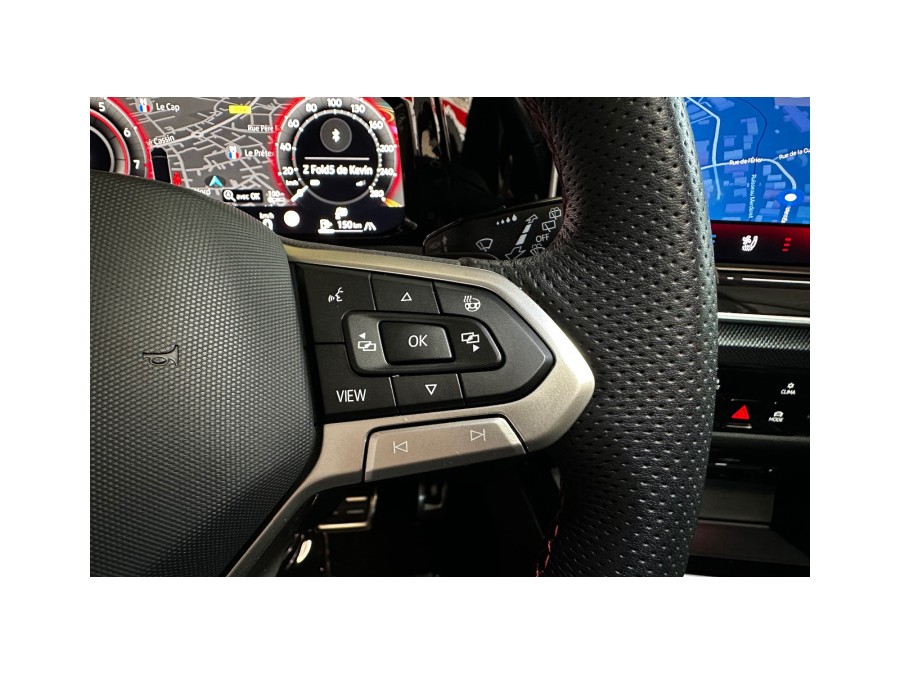 VOLKSWAGEN d'occasion GOLF 2.0 TSI 265 GTI DSG de 2024 Aix Les Bains