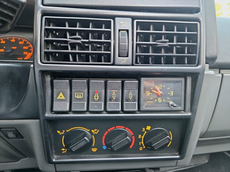 RENAULT d'occasion R19 1.8 16 S de 1992 Nice (06)﻿