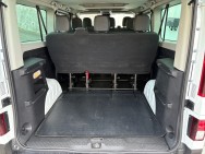 RENAULT d'occasion TRAFIC GRAND COMBI 2.0 BLUE DCI 150 INTENS de 2022