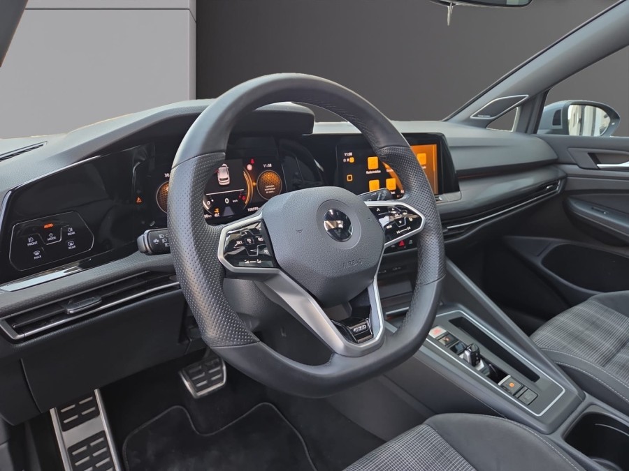 VOLKSWAGEN d'occasion GOLF VIII 2 TDI 200 GTD DSG AUTO de 2020 Nice