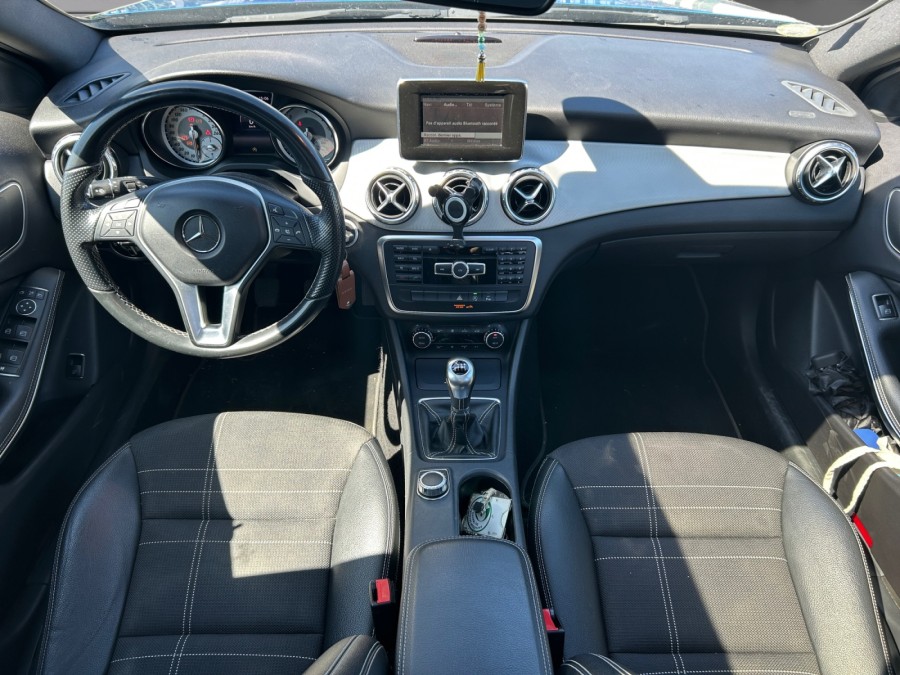 MERCEDES d'occasion CLASSE GLA GLA 200 CDI BUSINESS EXECUTIVE de 2015