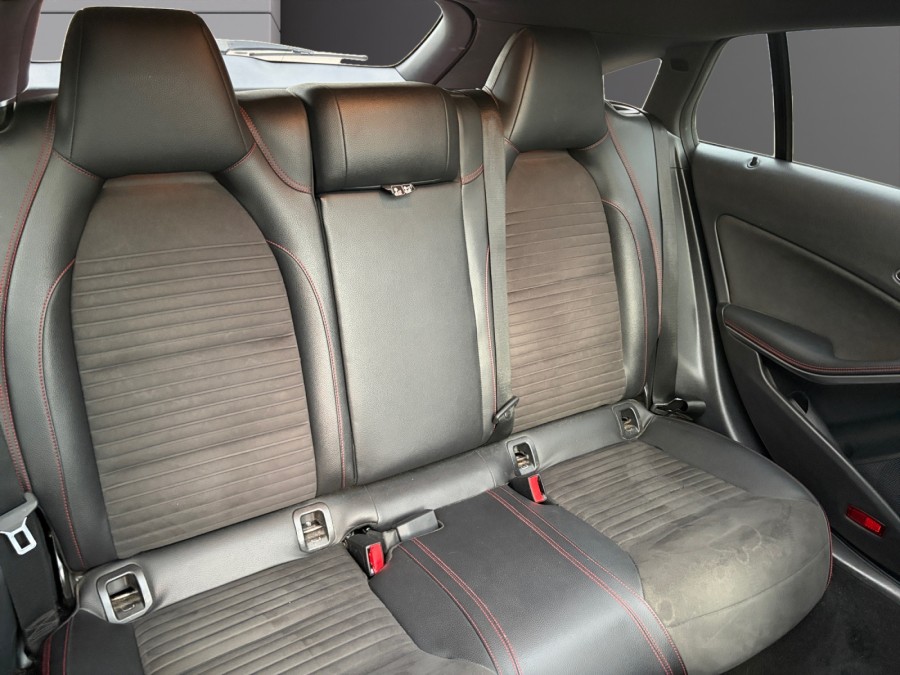 MERCEDES d'occasion CLASSE CLA SB CLA 200 D LAUNCH EDITION de 2015
