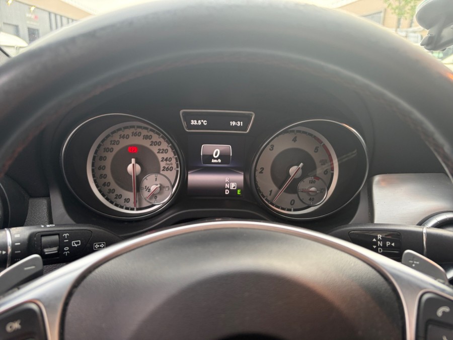 MERCEDES d'occasion CLASSE CLA SB CLA 200 D LAUNCH EDITION de 2015